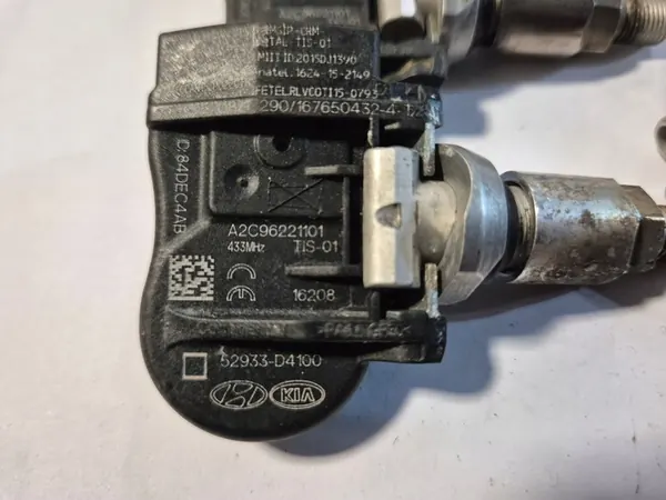 TPMS-antureita Hyundai I30 III Ioniq Kia Niro 52933-D4100 image 4