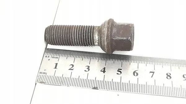 Tornillo Mercedes M14x1.50 cónico 17mm 45mm 20 pcs. image 6