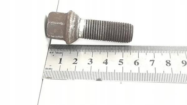 Tornillo Mercedes M14x1.50 cónico 17mm 45mm 20 pcs. image 7