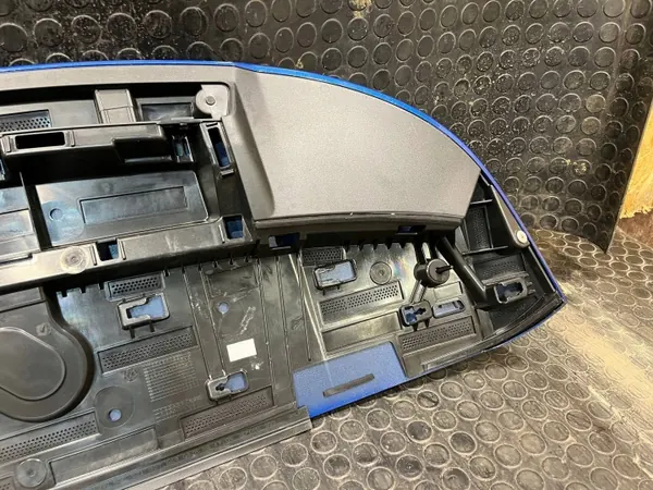 Spoiler Trasero Skoda Kodiaq II OEM 57H827878 image 8