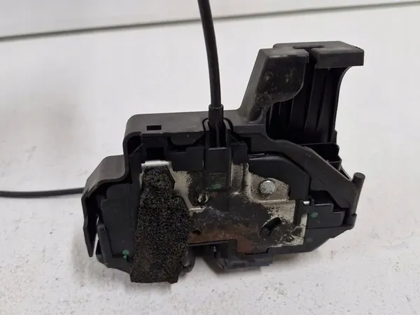 RENAULT SCENIC 3 III VÄNSTER FRAMDÖRRSLÅS 6 PIN 805030007R image 7