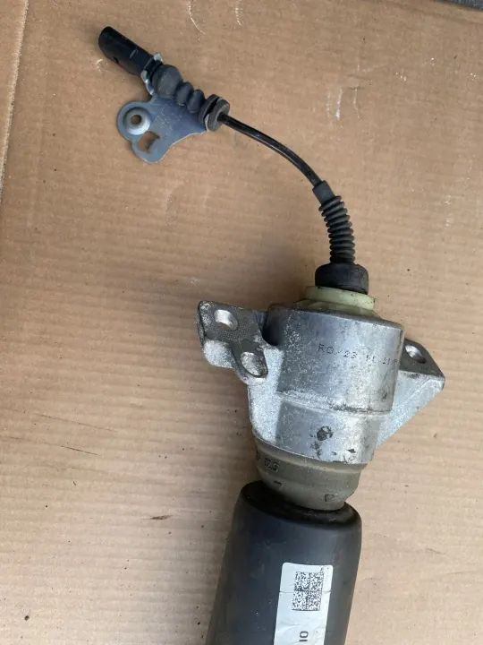 Porsche Macan Taka-iskunvaimennin OEM 6564856532 image 3
