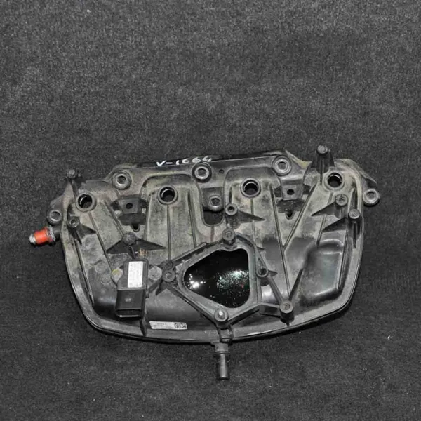 Gebrauchter VW Ansaugkrümmer OEM 03C129041A image 4
