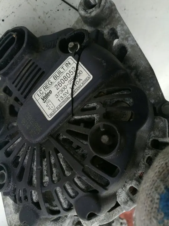 Vaihtovirtageneraattori Hyundai IX35 2.0 110A OEM 37300-25600 image 2