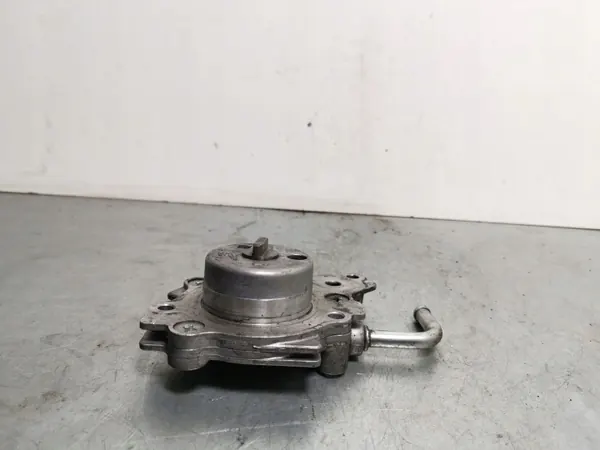 Subaru Vakuumpump OEM FBZ10056 - Begagnad image 3