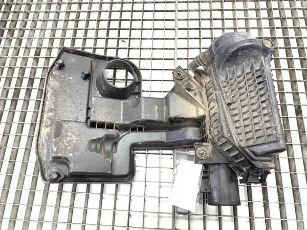 Luftfilterhus OEM 165008735R Renault Arkana image 3