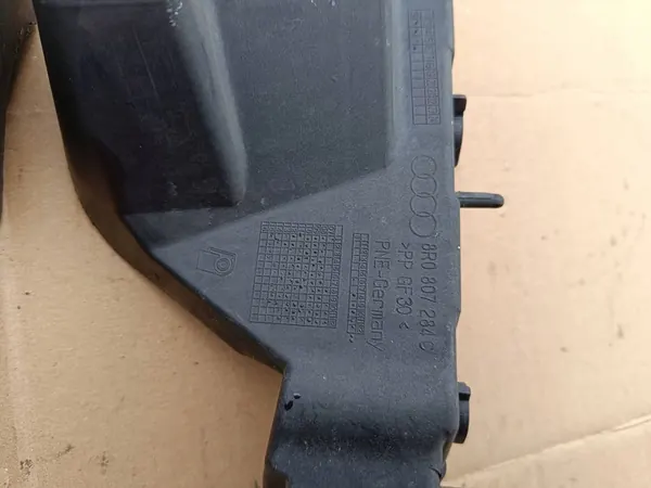 AUDI Q5 8R Guia de Para-choque Esquerda Frontal 8R0807284C image 2
