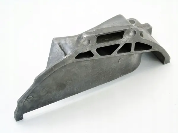 Kopplingshus M15AŁWOS MS14 för Suzuki 1.5 16V image 3