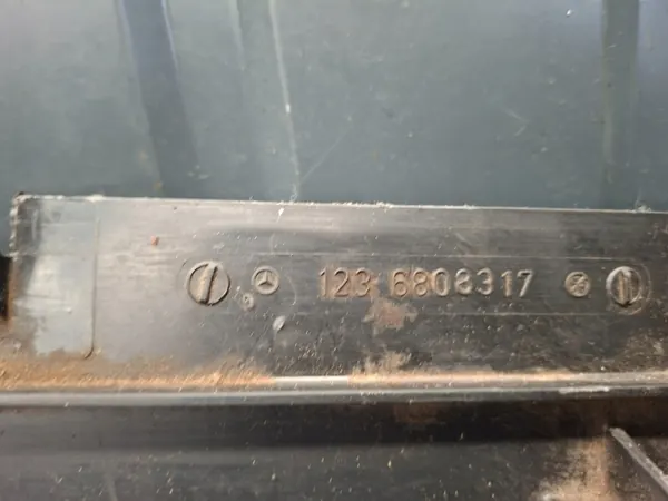 OEM 1236808317 Onder Consolekap Links Mercedes W116 image 7