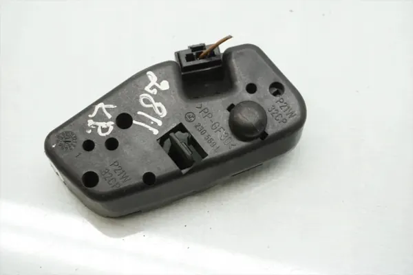 BMW OEM 230569L takavalolamppupohja vasen puoli image 4