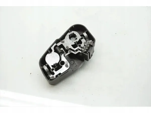 BMW OEM 230569L takavalolamppupohja vasen puoli image 7