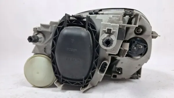 Mercedes-Benz SLK R170 2000 Voor Rechts Koplamp image 10