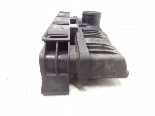 Colector de admisión usado OEM A6460900837 Mercedes image 3
