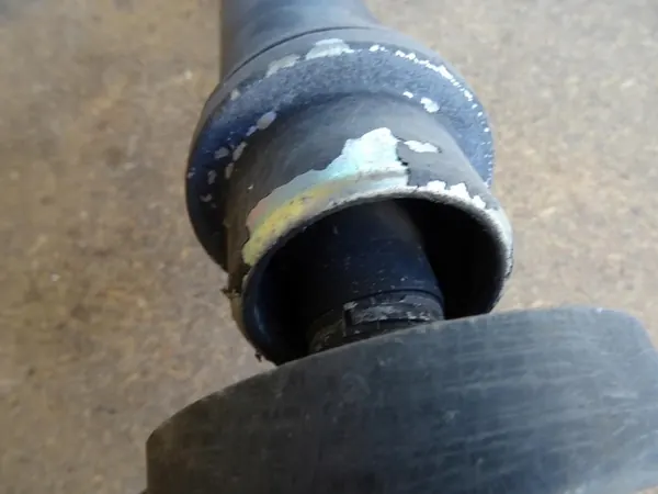 Drivaxel AUDI S5 A5 8T 4.2 V8 07-16 OEM 8T0521101A image 5