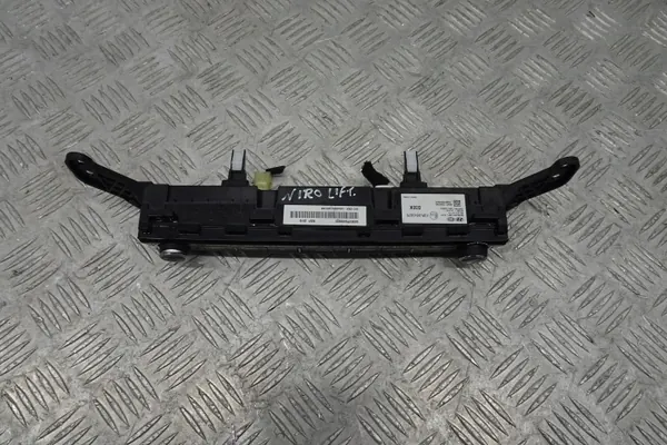 Kia Niro radion ohjauspaneeli OEM 96540-G5300 image 3