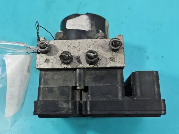 Pompe ABS OEM 476606747R pour Renault Megane III image 4