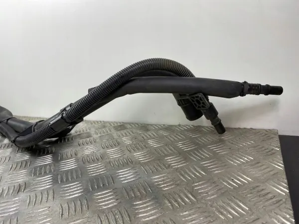 Pescoço de enchimento combustível SsangYong Korando OEM FOB28830 image 3