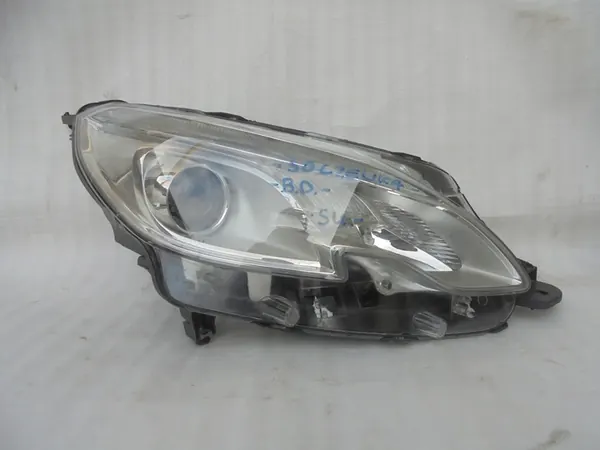 PEUGEOT 2008 Faro Derecho LED 9677810280 image 2
