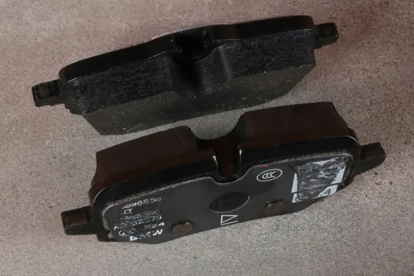 OEM 6891086 Bremscheiben & Beläge Hinten - 300x20mm image 7