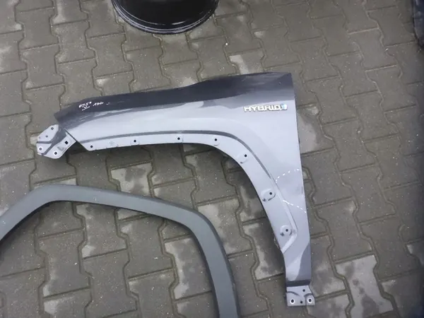 Parafango anteriore sinistro TOYOTA RAV4 V 2019 OEM image 8