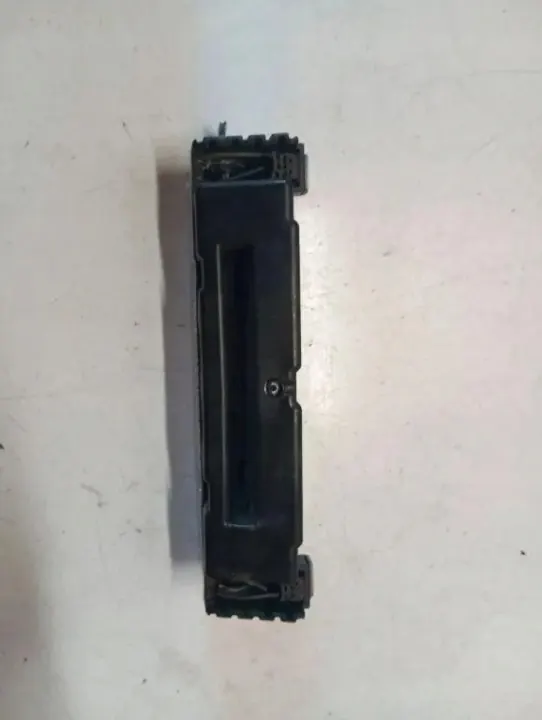 Encosto de cabeça Volvo usado OEM 1357618 para XC60 II 2.4L image 5