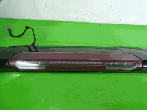 GMC Sierra V Ohjaamon spoileri OEM FROST-398870- image 4