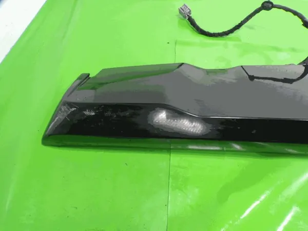 GMC Sierra V Ohjaamon spoileri OEM FROST-398870- image 6
