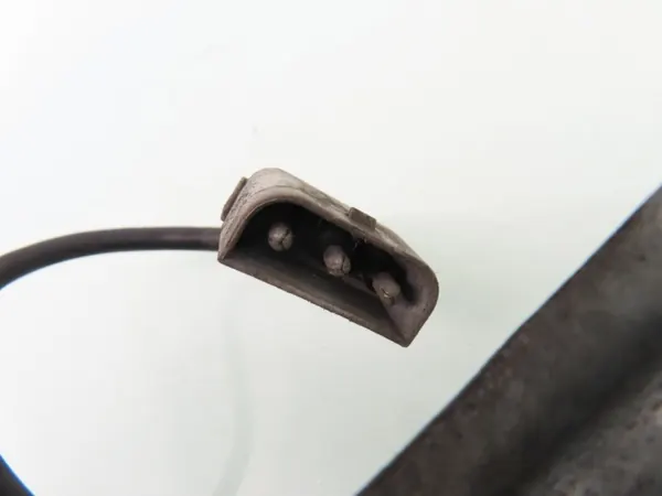Buse de lave-phare OEM 0390206914 - Saab OE image 3
