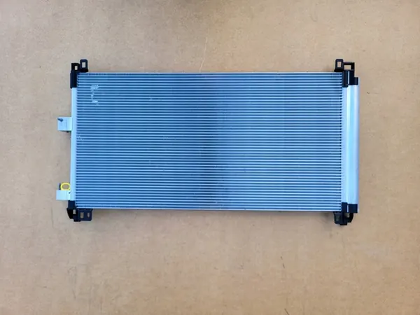 Ilmastointiradiaattori Peugeot 508 Citroën C5 OEM image 2