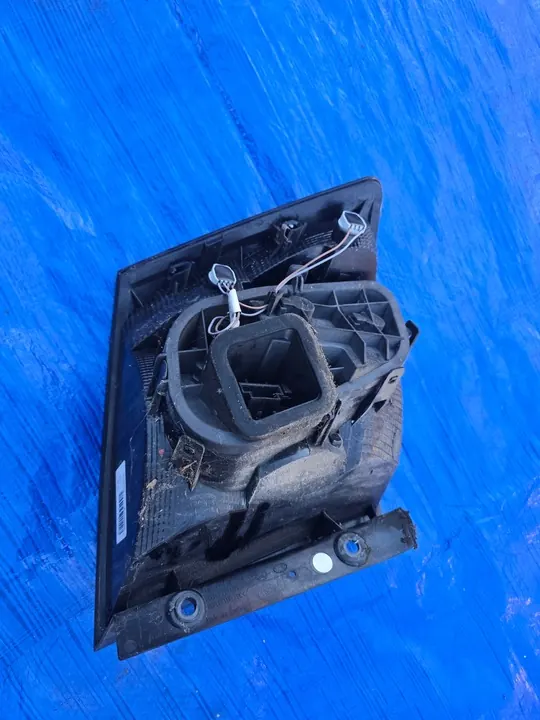 SKODA FABIA III COMBI LÁMPARA TRASERA DERECHA 6V9945096 image 5