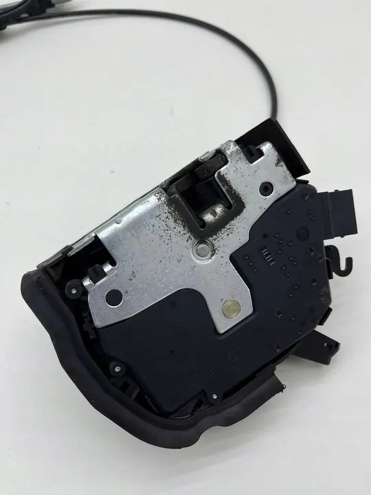 BMW 3 E46 LCI Coupé Höger Framdörrslås Komplett image 5