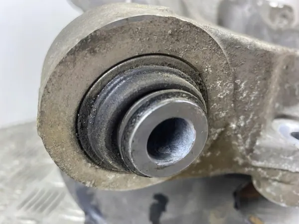 Hyundai Santa Fe takapyörän navan OEM FOB34577 image 5