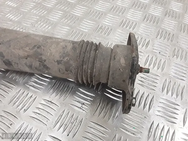Hyundai I-40 Jousitus OEM 553113Z110 image 4