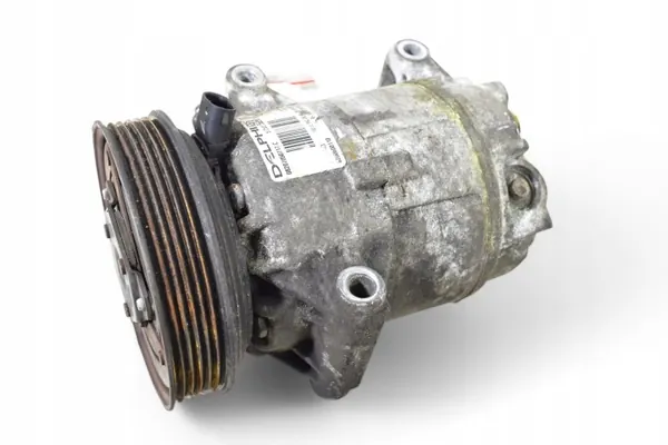 Airco Compressor OEM 8200600110 voor Renault Megane II image 2