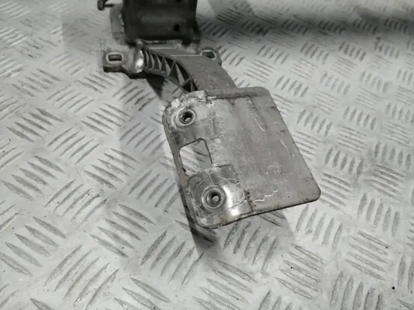Viga parachoques delantera OEM 9672807980 Peugeot 208 image 3