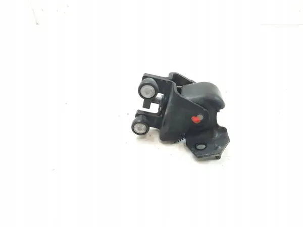 Guia de roletes porta lateral OEM MAM58329 image 2