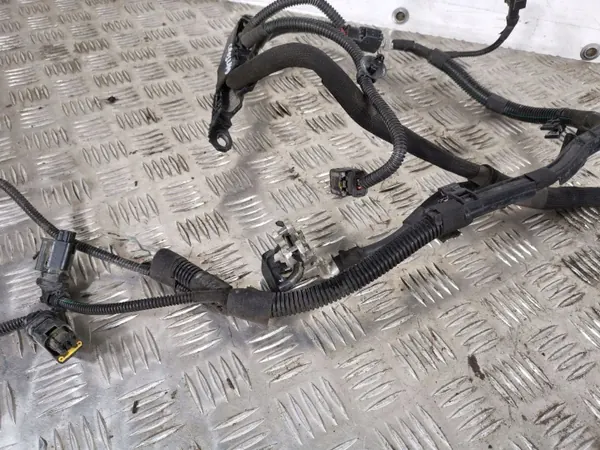 Plus-pihti OEM 3647884 Opel Crossland X:lle image 5