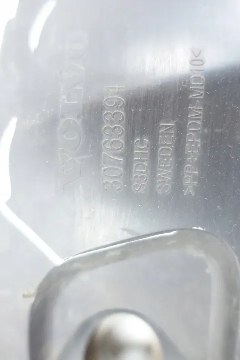 VOLVO S80 V70 III Etupuskuri Vahvistus 30763391 image 5