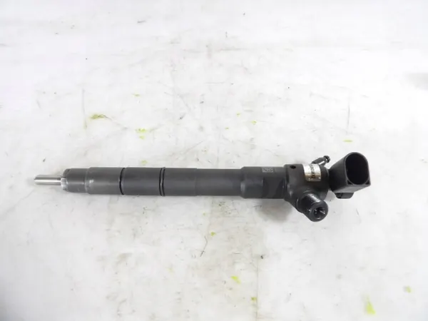 Inyector OEM 28565335 para Skoda Fabia III 1.4TDI image 2