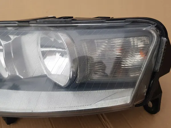 Linkes Scheinwerfer / Audi A6 C6 2004-2008 / Hella OEM image 5
