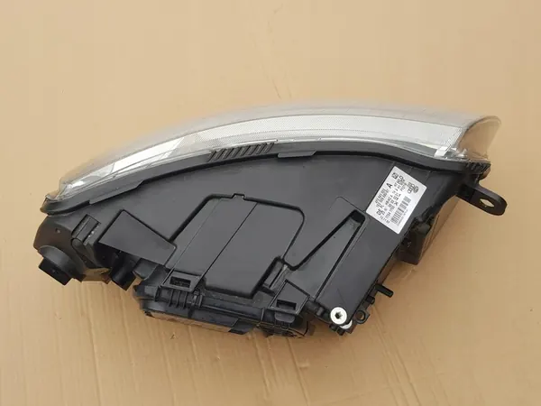 Linkes Scheinwerfer / Audi A6 C6 2004-2008 / Hella OEM image 8