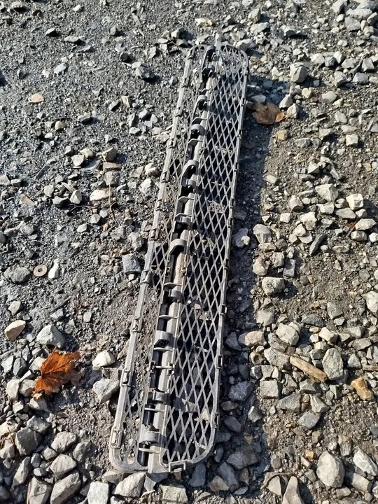 VW Touareg 2002-2006 Griglia Paraurti 7L6853678A image 3