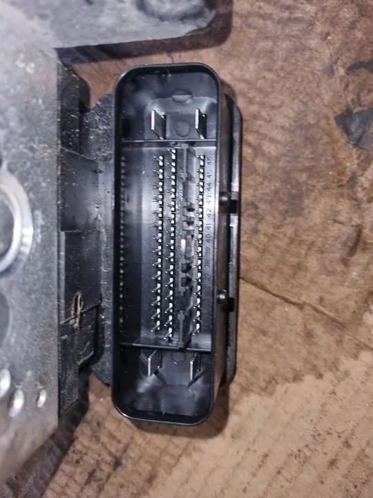 ABS-pomp Ford Focus MK3 10096101533 OE image 2