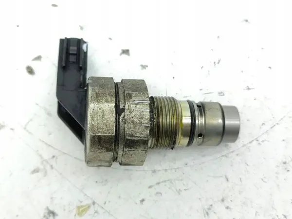 Régulateur pression carburant OEM 07Q04235 Mazda 6 image 7