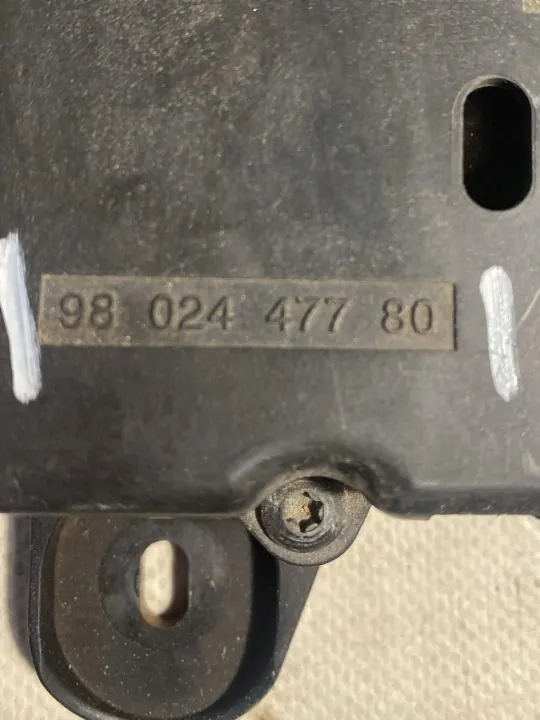 Voorste zekeringkast OEM 9802447780 Citroen C3 2 image 4