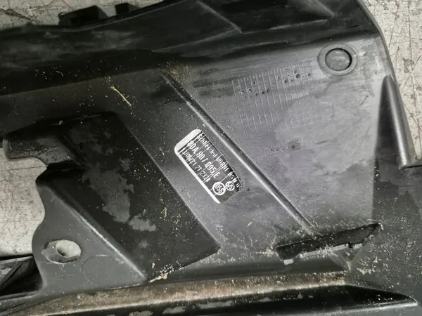 Suporte de Para-choque Frontal Esquerdo Audi Q5 80A807095E image 3