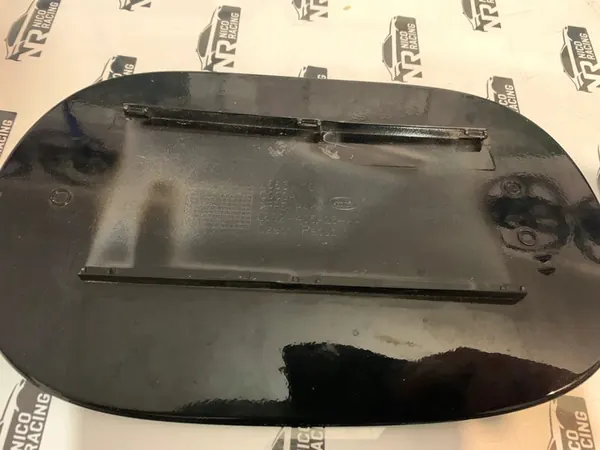 Tampa de Combustível Land Rover Defender L663 L8B2-405A26-AA image 6