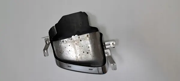 Volvo XC90 II Pakopää OEM 31690660 Vasen Kromi image 5