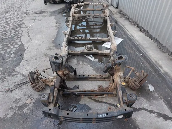 Cadre de châssis KIA SORENTO I 2002-2009 image 1