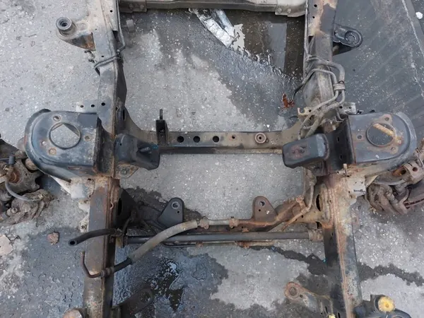 Cadre de châssis KIA SORENTO I 2002-2009 image 2